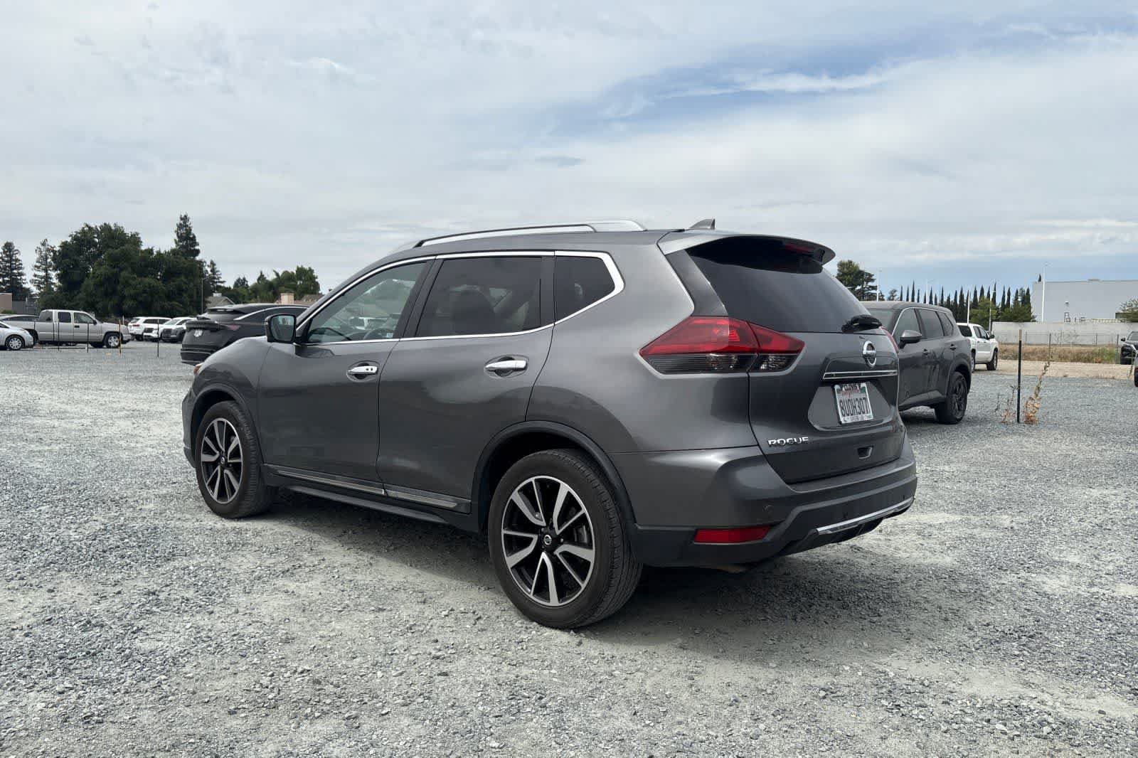 Used 2019 Nissan Rogue SL FWD image 7