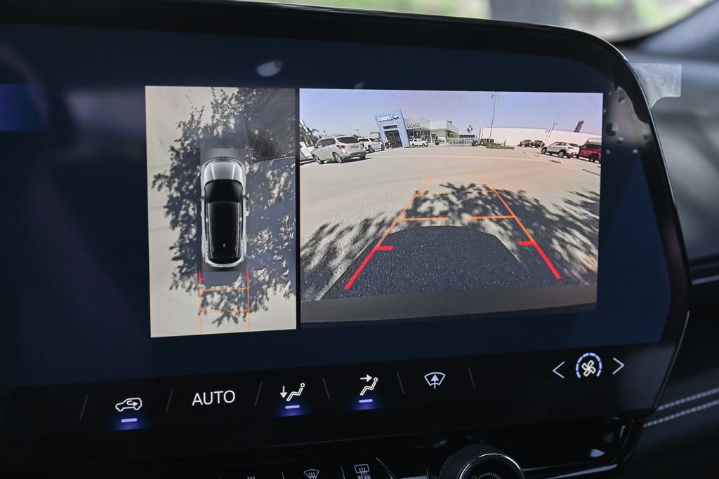 Used 2026 Chevrolet Blazer EV LT FWD image 27