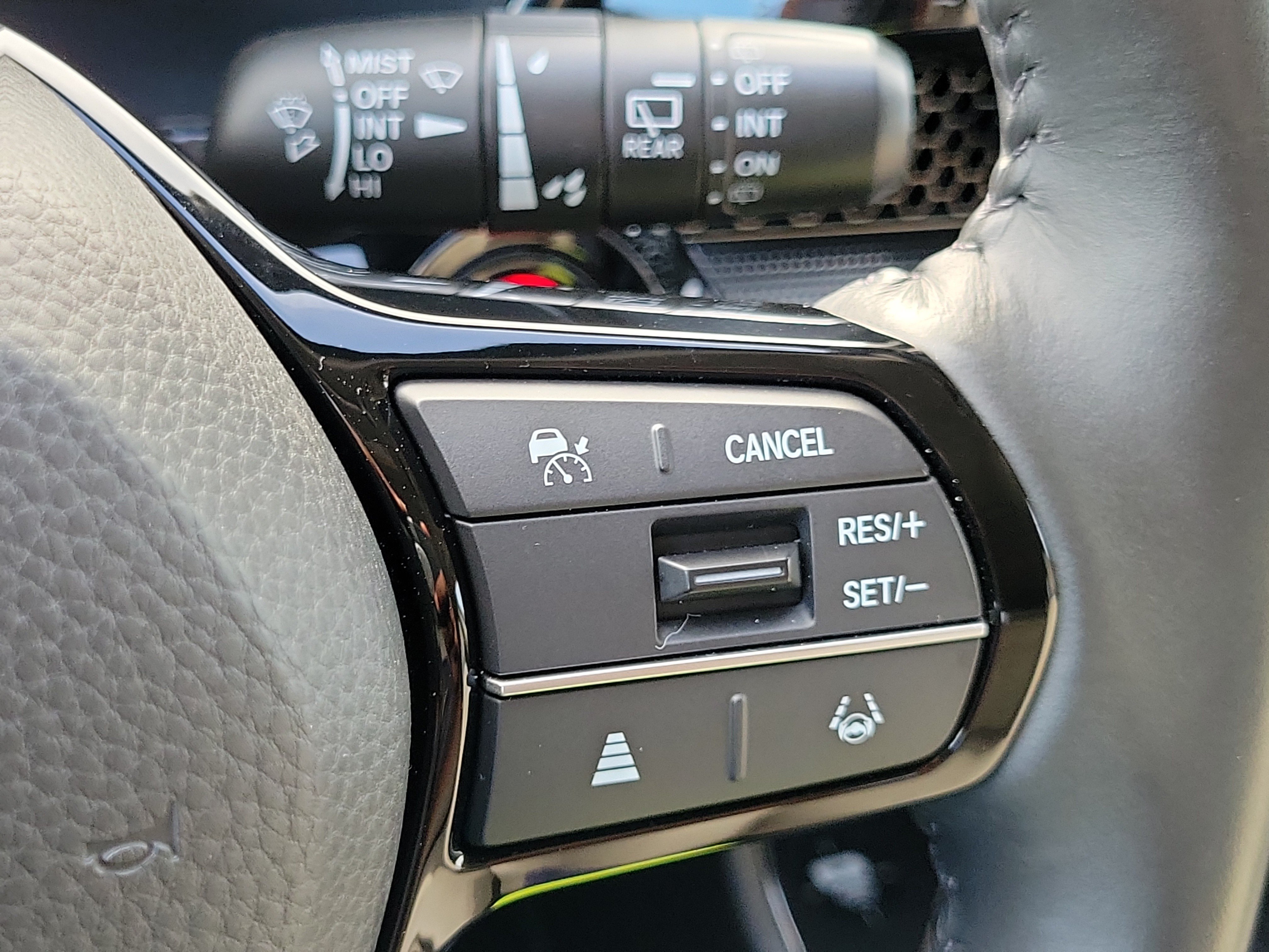 Used 2024 Honda CR-V EX-L image 28