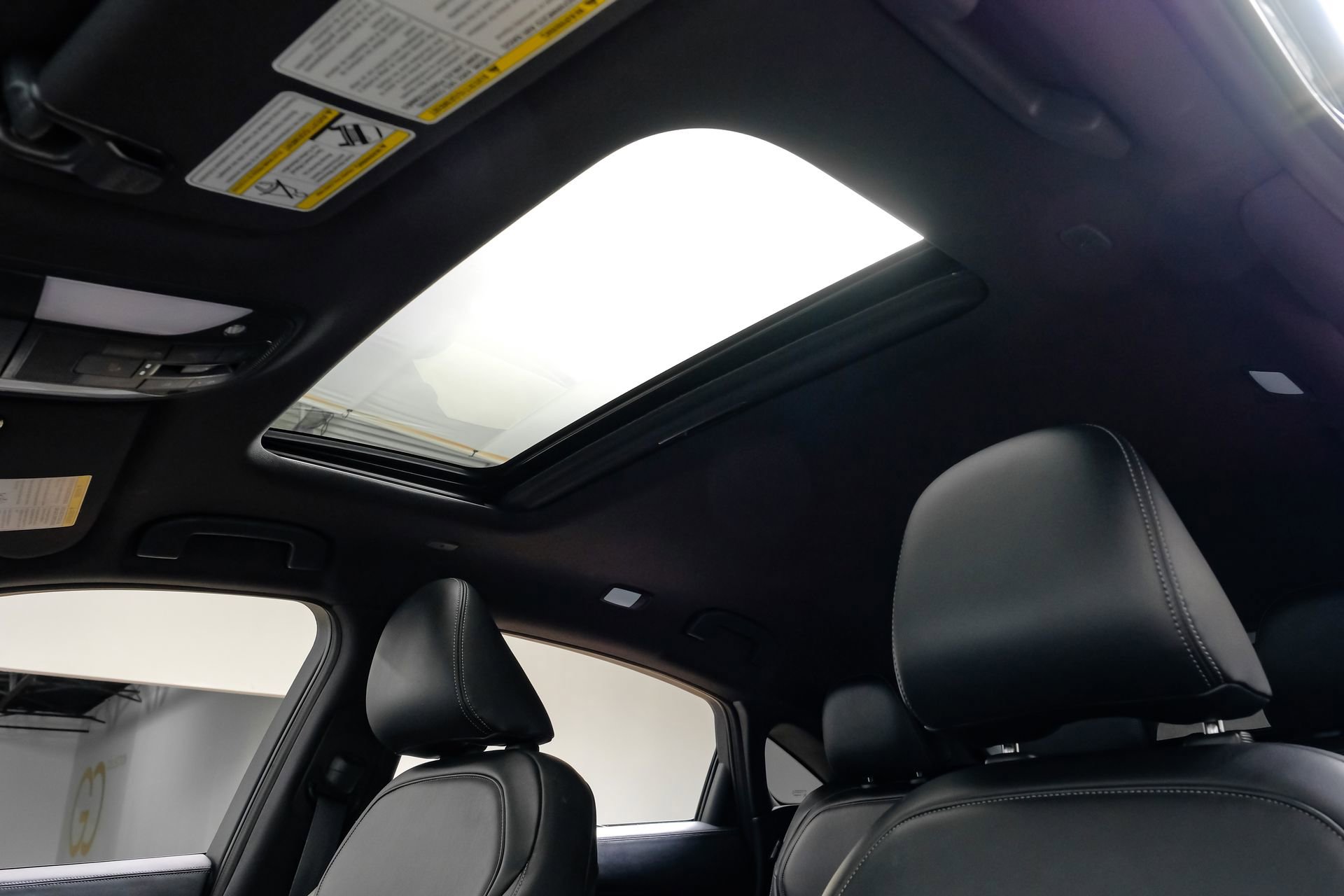 Used 2023 INFINITI QX55 Luxe w/ Cargo Package image 5