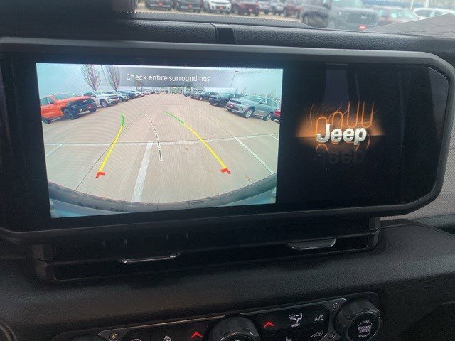 Certified 2024 Jeep Wrangler Sport S image 19