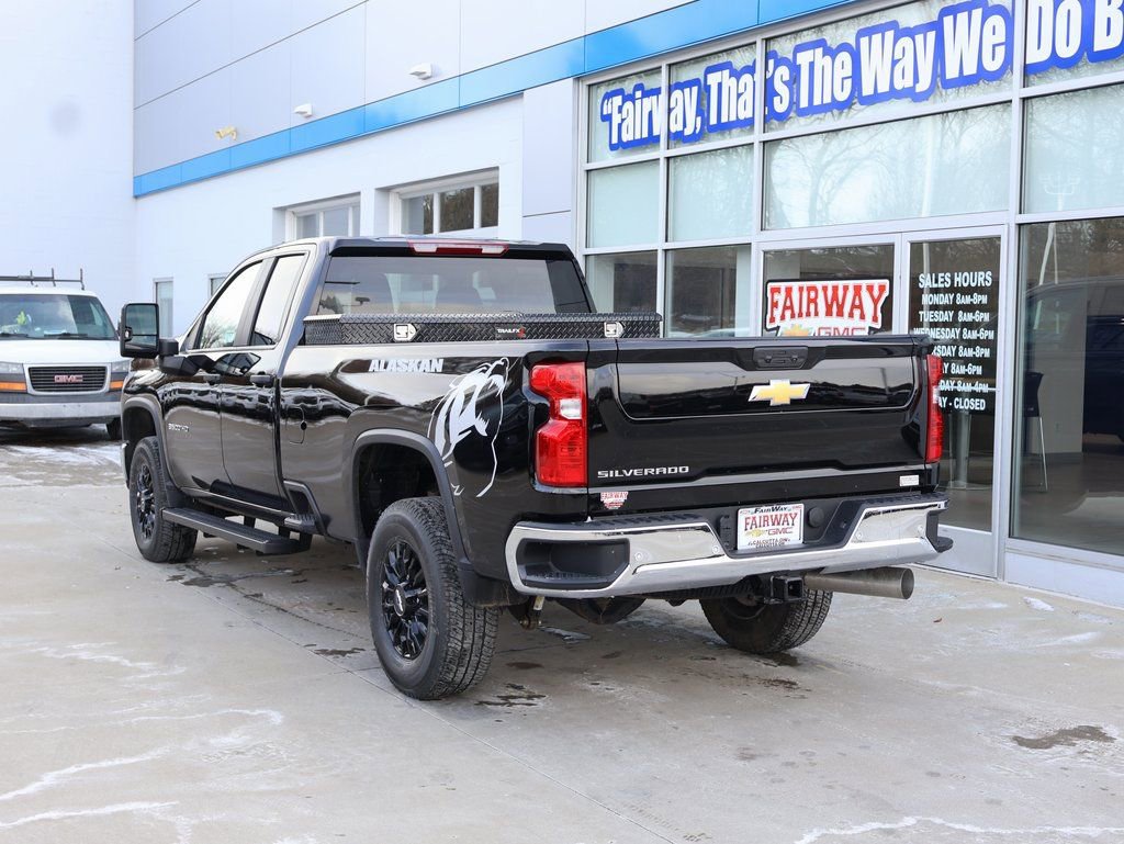 New 2026 Chevrolet Silverado 3500 W/T AWD/4WD image 8