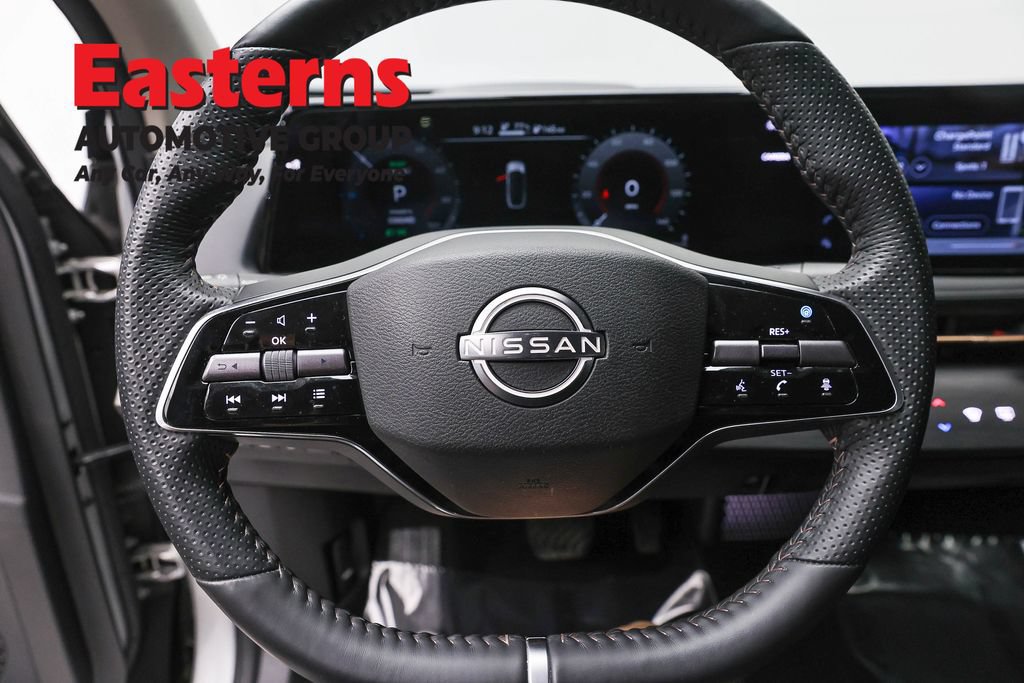 Used 2023 Nissan Ariya FWD image 10