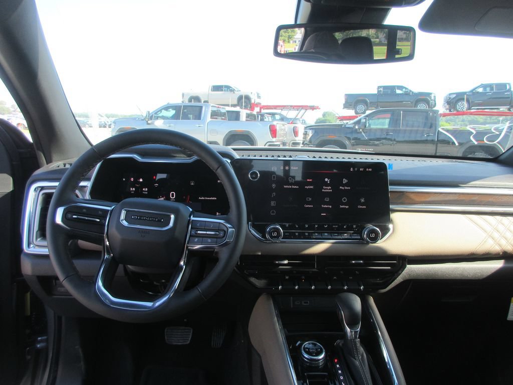 New 2026 GMC Canyon Denali AWD/4WD image 17