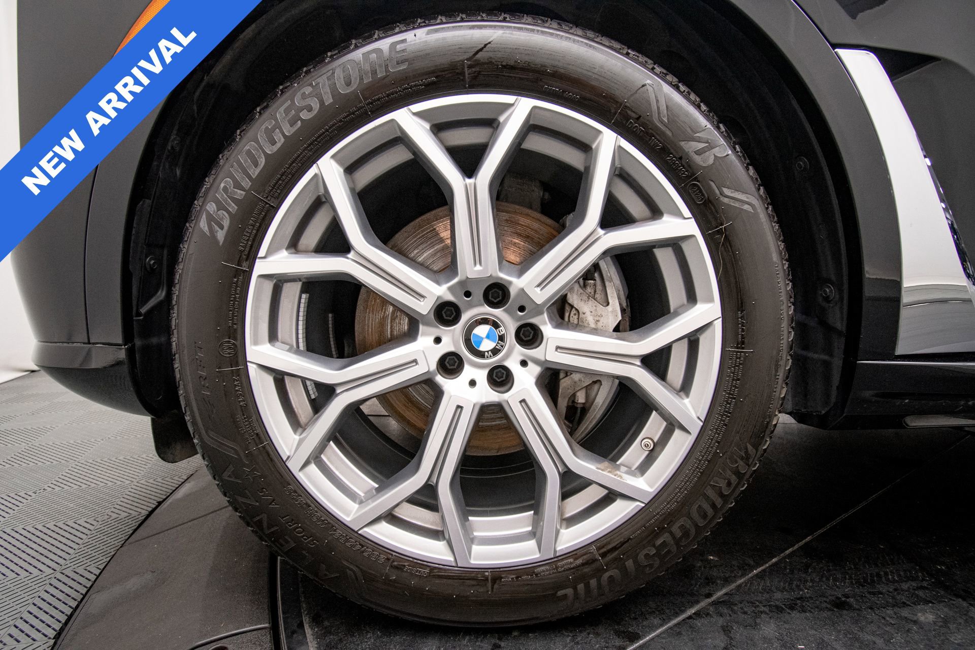 Used 2026 BMW X7 xDrive40i w/ Premium Package AWD/4WD image 27