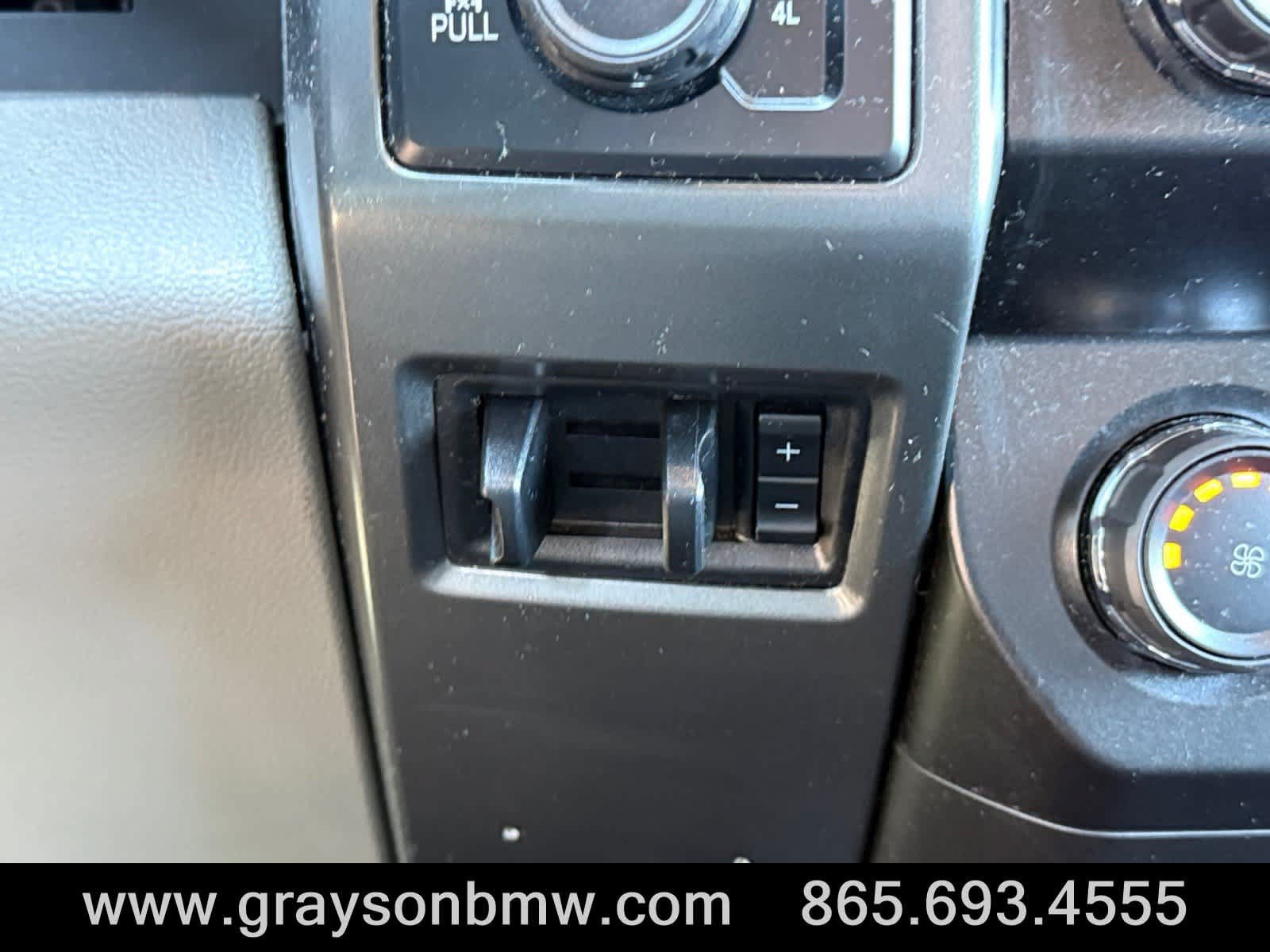 Used 2022 Ford F250 XLT w/ XLT Premium Package AWD/4WD image 24