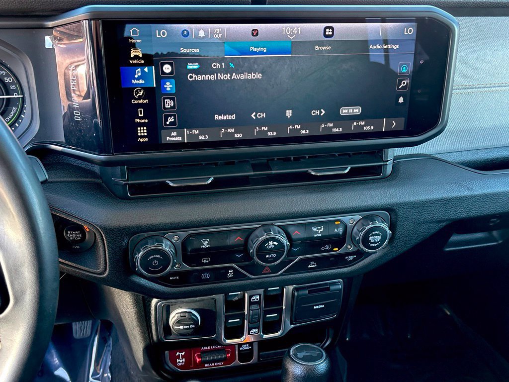 Certified 2024 Jeep Wrangler Unlimited AWD/4WD image 16