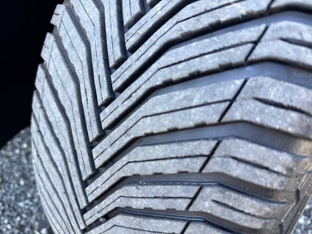 Used 2020 Volkswagen Atlas Cross Sport SEL R-Line AWD/4WD image 29