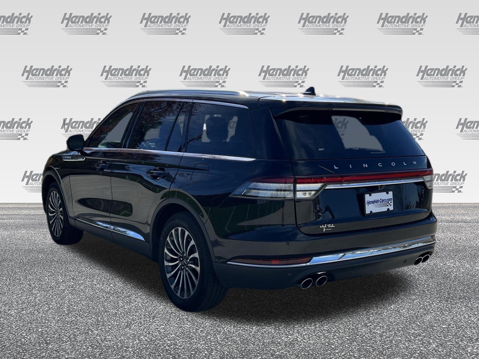 Used 2024 Lincoln Aviator Reserve w/ Elements Package Plus RWD image 7