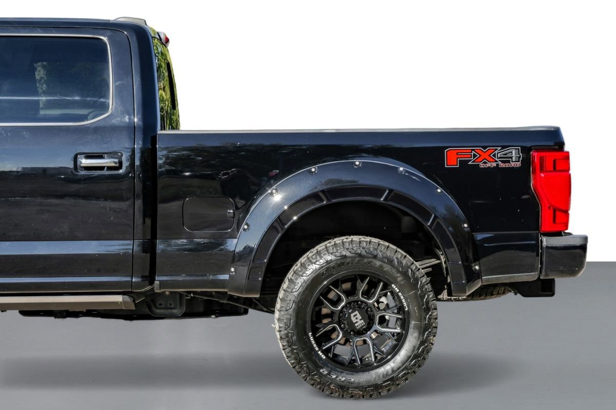 Used 2020 Ford F250 Platinum w/ FX4 Off-Road Package image 11
