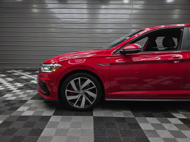 Used 2020 Volkswagen Jetta GLI FWD image 37