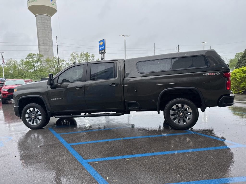 Used 2022 Chevrolet Silverado 2500 Custom w/ Custom Value Package AWD/4WD image 8