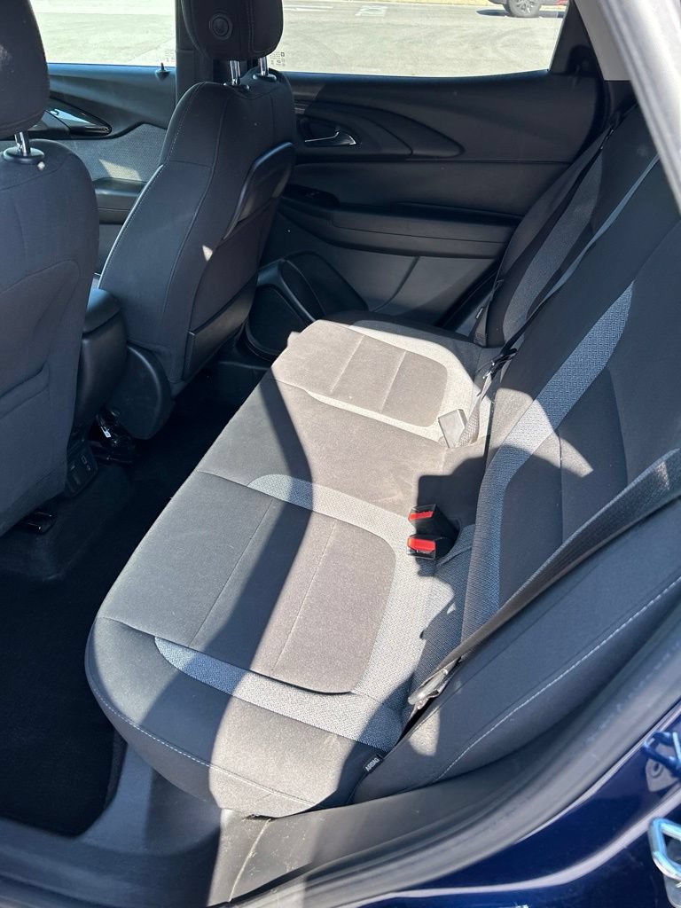Used 2022 Chevrolet TrailBlazer LT w/ Convenience Package FWD image 17