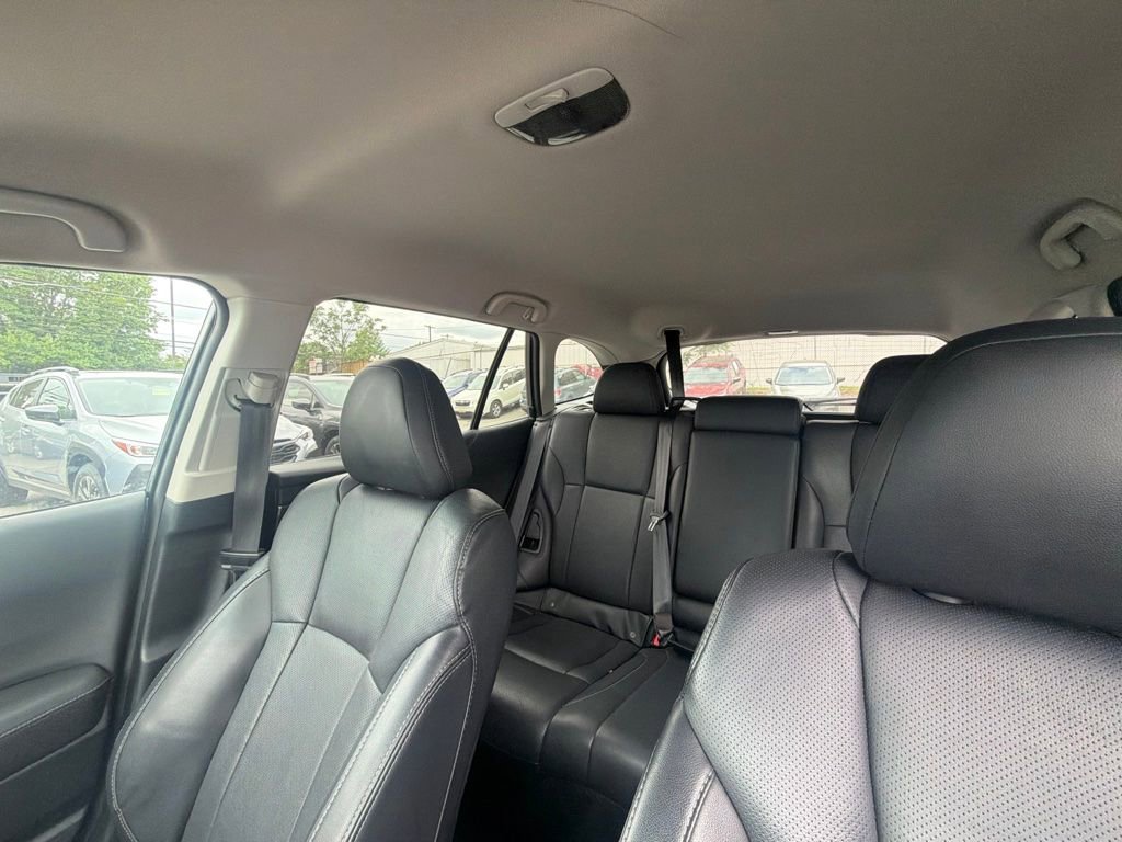 Used 2022 Subaru Outback Limited AWD/4WD image 11