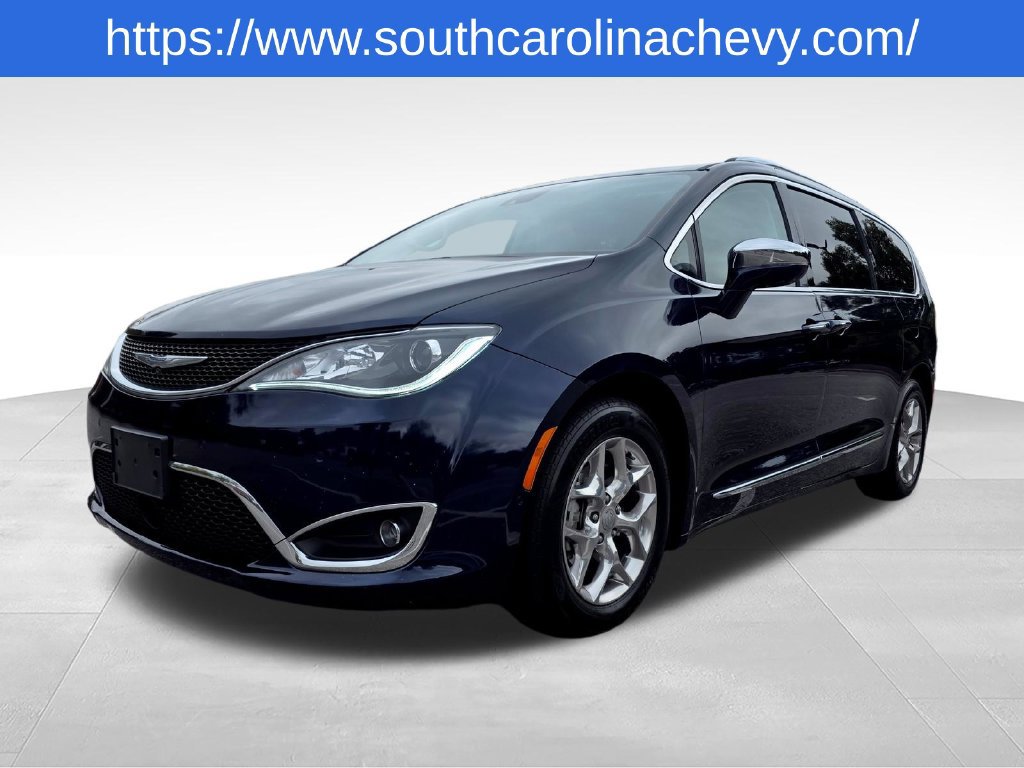 Used 2017 Chrysler Pacifica Limited FWD image 36