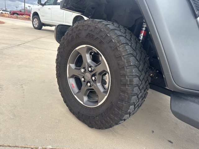 Certified 2022 Jeep Gladiator Rubicon w/ Cold Weather Group image 9