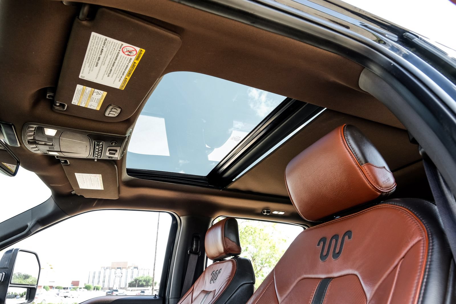 Used 2019 Ford F250 King Ranch w/ King Ranch Ultimate Package AWD/4WD image 5