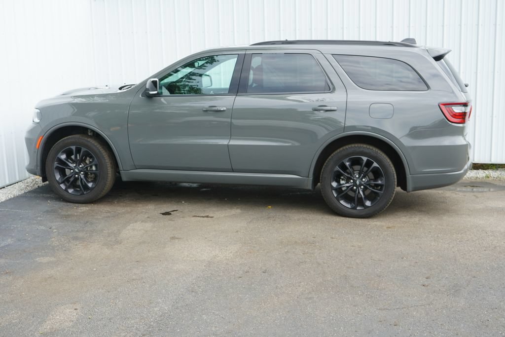 Used 2023 Dodge Durango GT AWD/4WD image 3