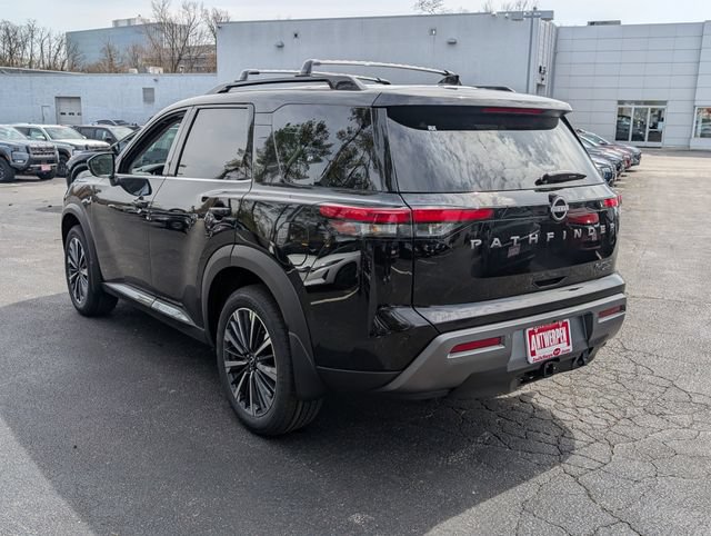 New 2026 Nissan Pathfinder Platinum w/ Accent Package AWD/4WD image 4