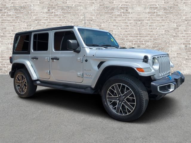 Used 2023 Jeep Wrangler Unlimited Sahara w/ Cold Weather Group AWD/4WD image 1