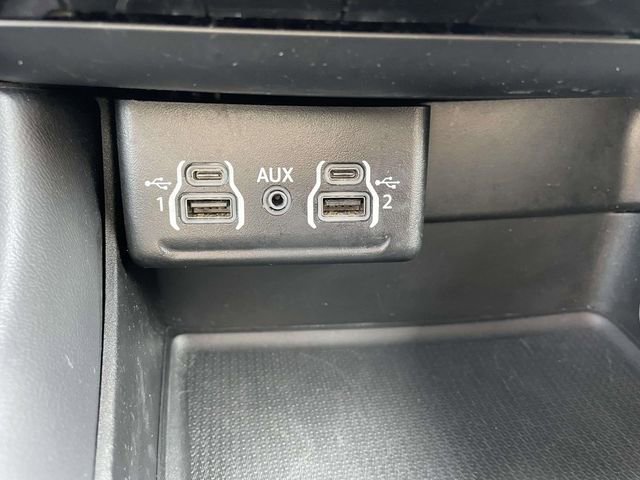 Used 2025 Dodge Durango GT image 28