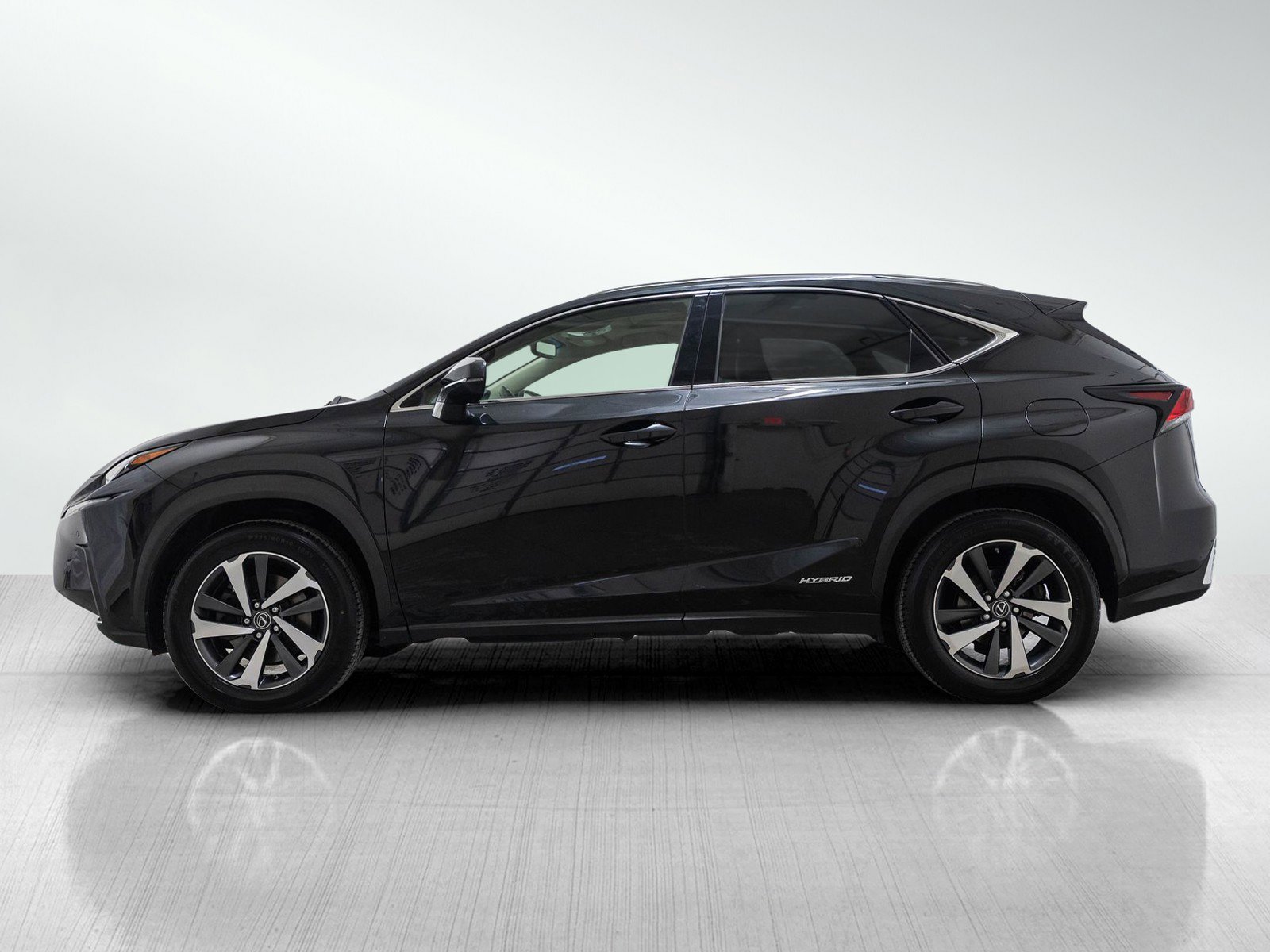 Used 2018 Lexus NX 300h AWD w/ Premium Package image 3