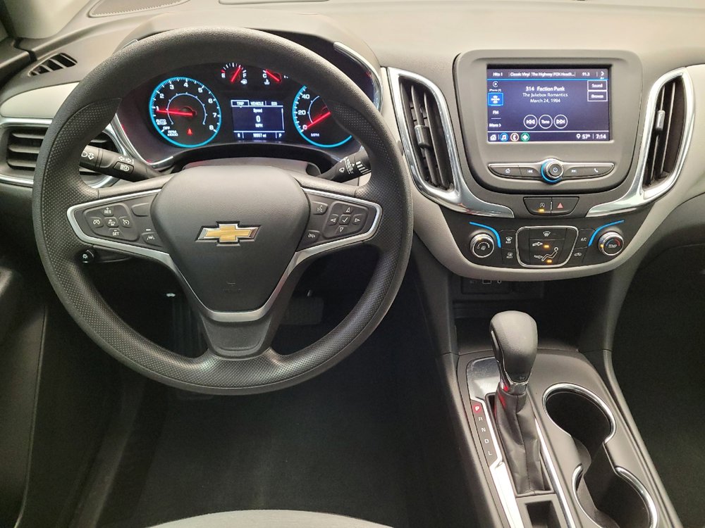 Used 2022 Chevrolet Equinox LS image 22