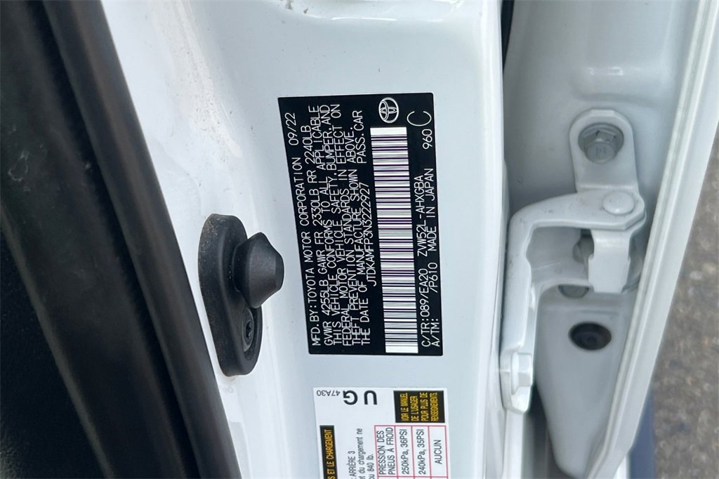 Certified 2022 Toyota Prius Prime XLE image 32