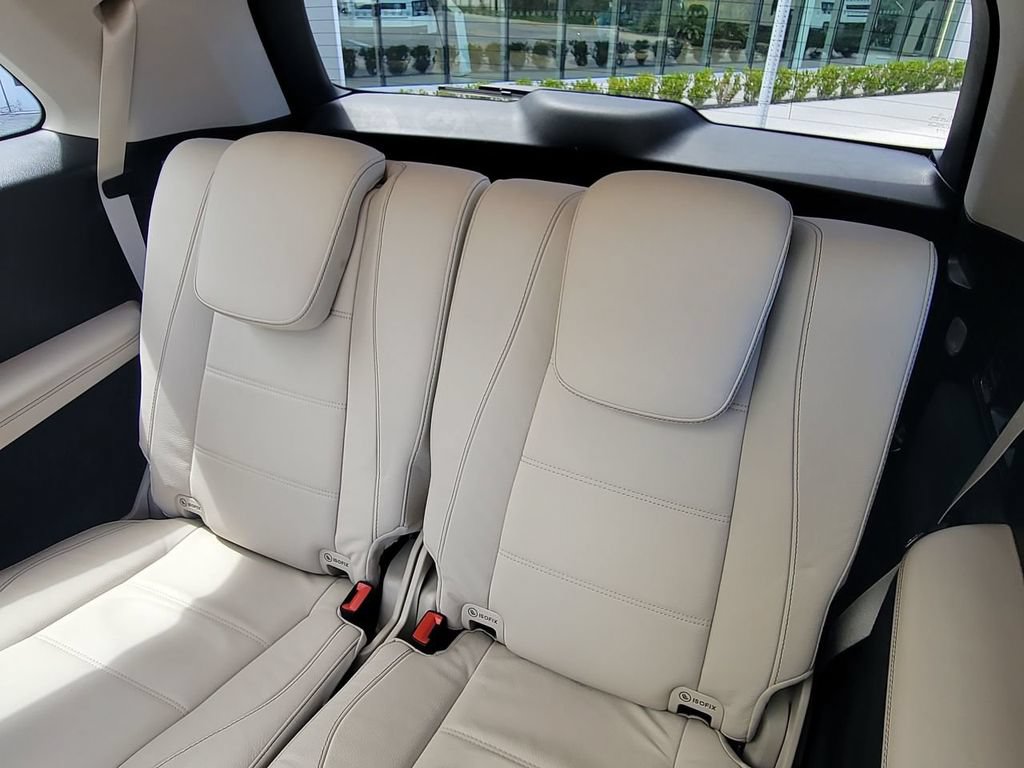 Used 2022 Mercedes-Benz GLS 450 4MATIC image 15