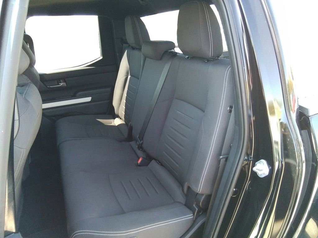 Used 2024 Toyota Tacoma TRD Off-Road image 13