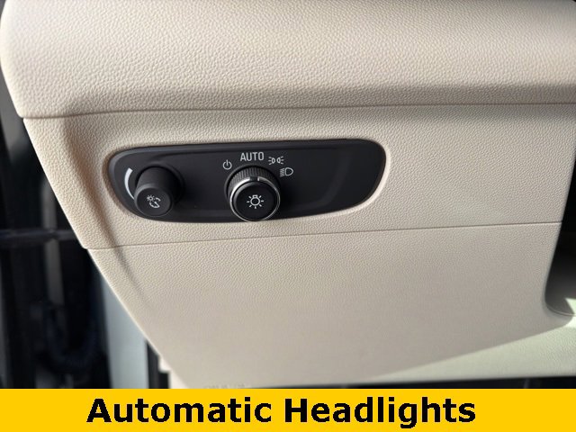Used 2023 Buick Envision Preferred image 26