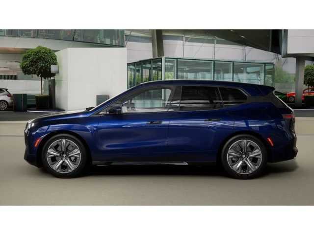 New 2026 BMW iX xDrive45 w/ Executive Package AWD/4WD image 4