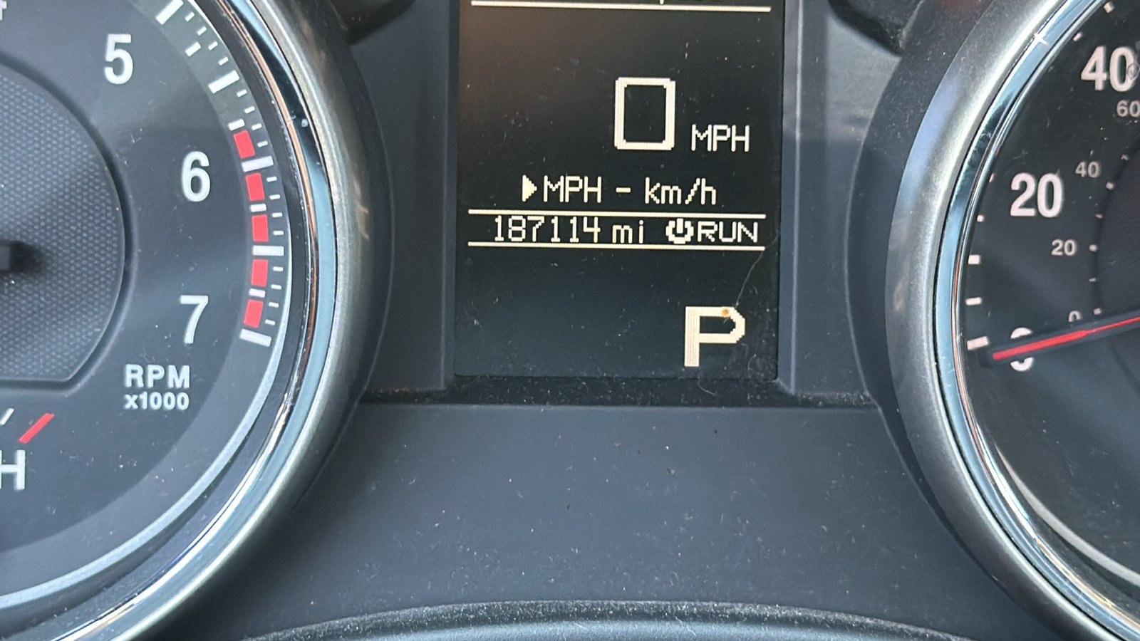 Used 2012 Jeep Grand Cherokee Overland Summit RWD image 31