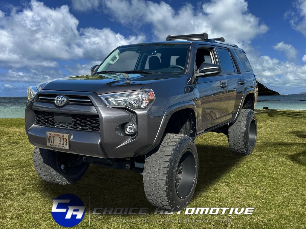 Used 2023 Toyota 4Runner SR5 AWD/4WD image 1