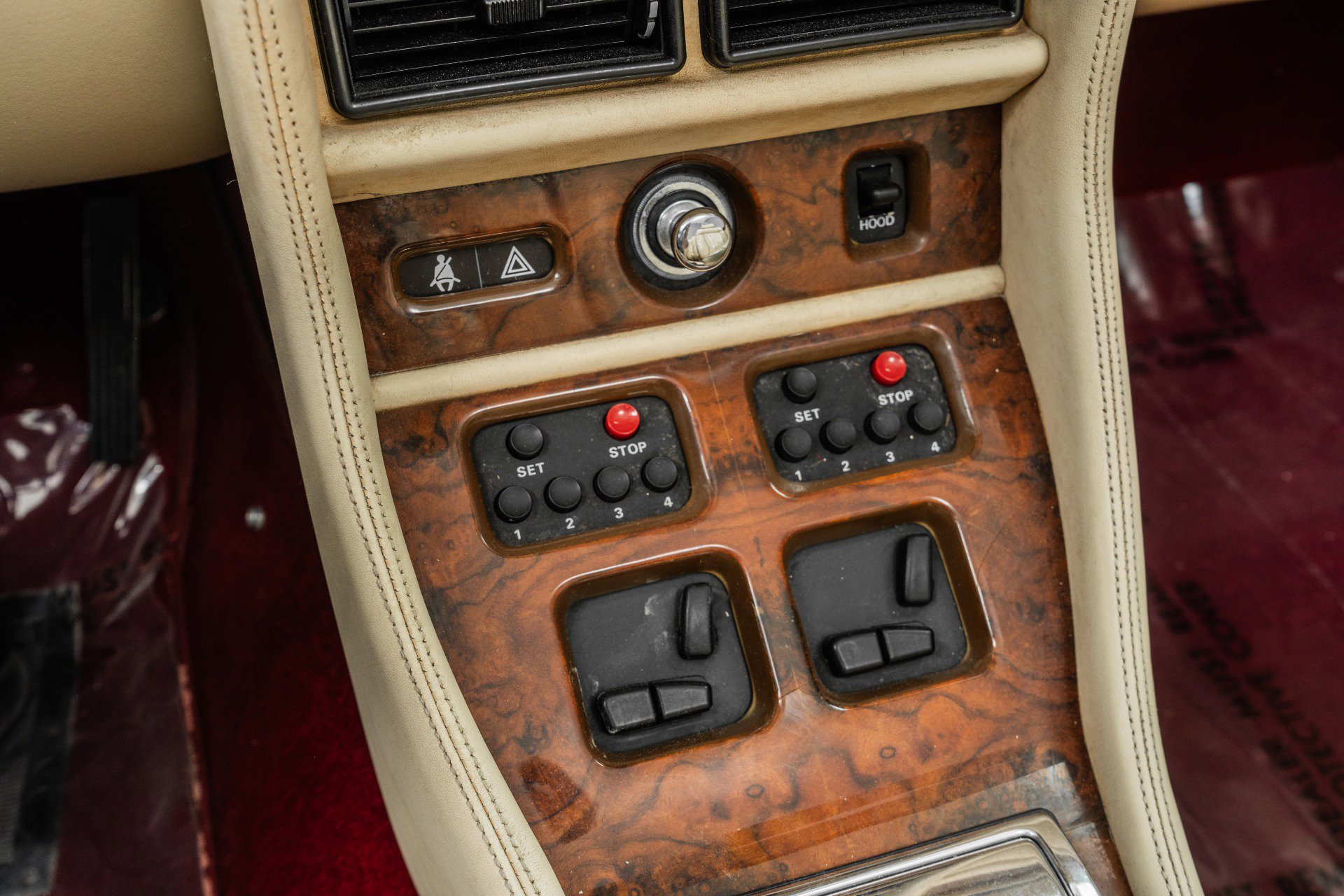 Used 1987 Rolls-Royce Corniche RWD image 29