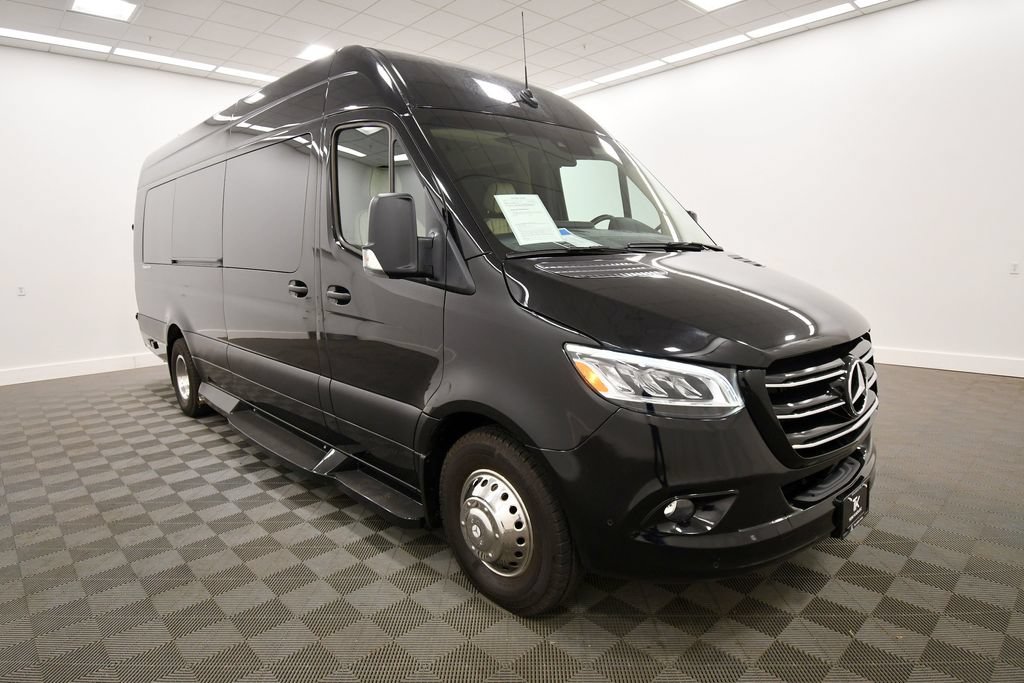 Used 2021 Mercedes-Benz Sprinter 3500 image 12