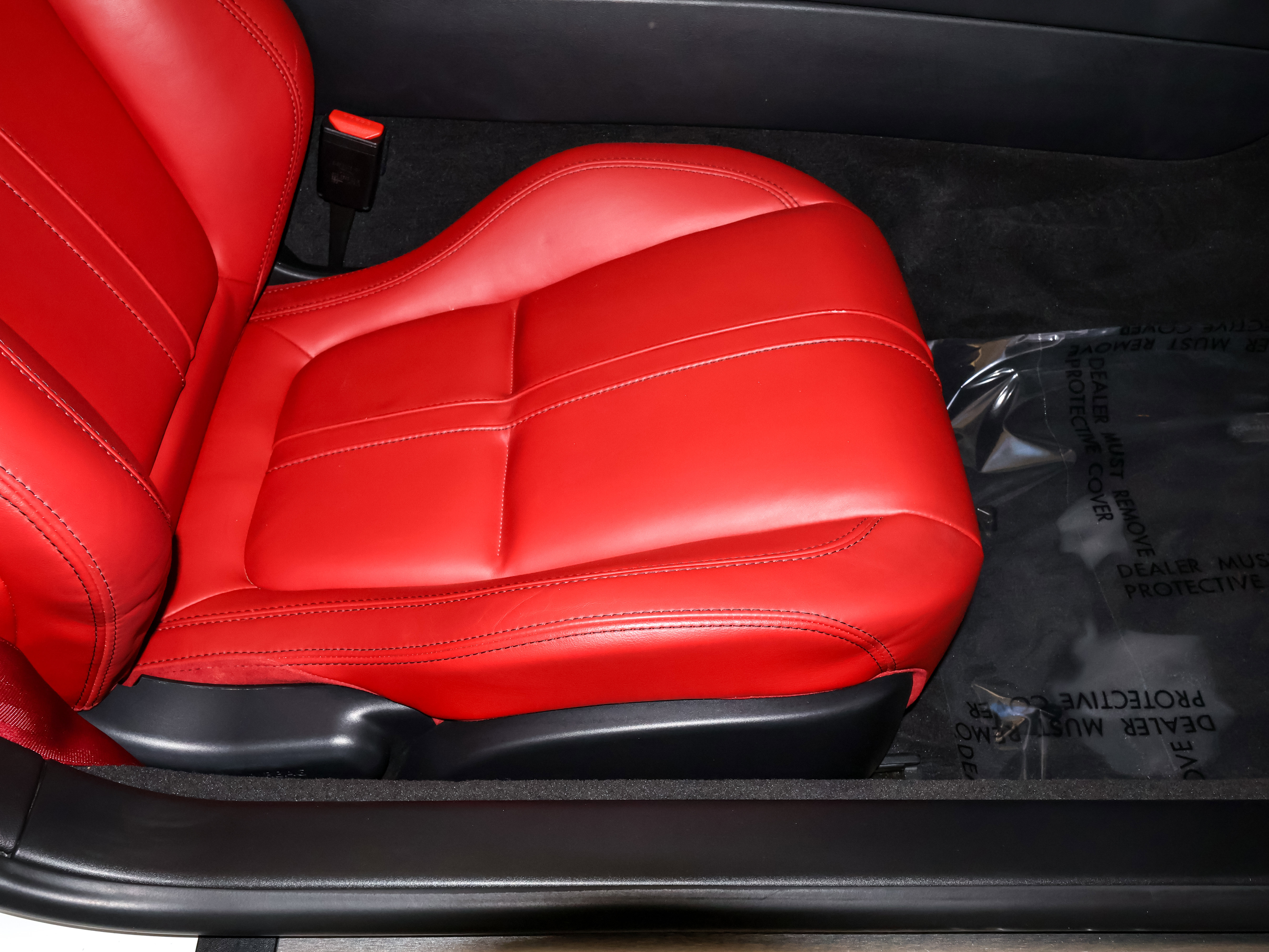 Used 2015 Jaguar F-TYPE S RWD image 44
