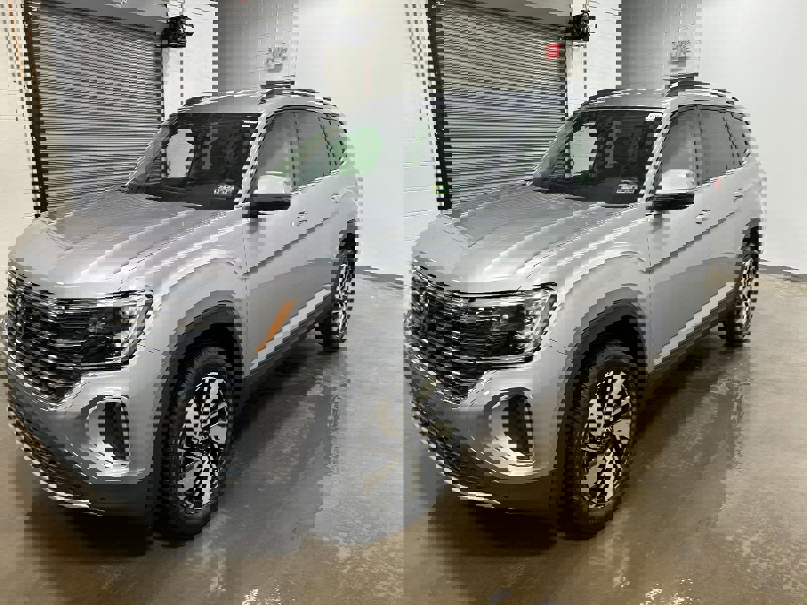 New 2025 Volkswagen Atlas SE image 6