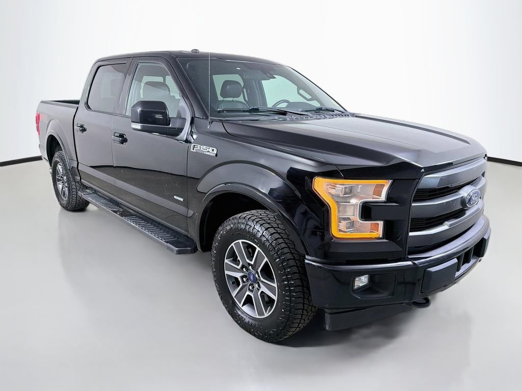 Used 2017 Ford F150 Lariat w/ Equipment Group 502A Luxury AWD/4WD image 4