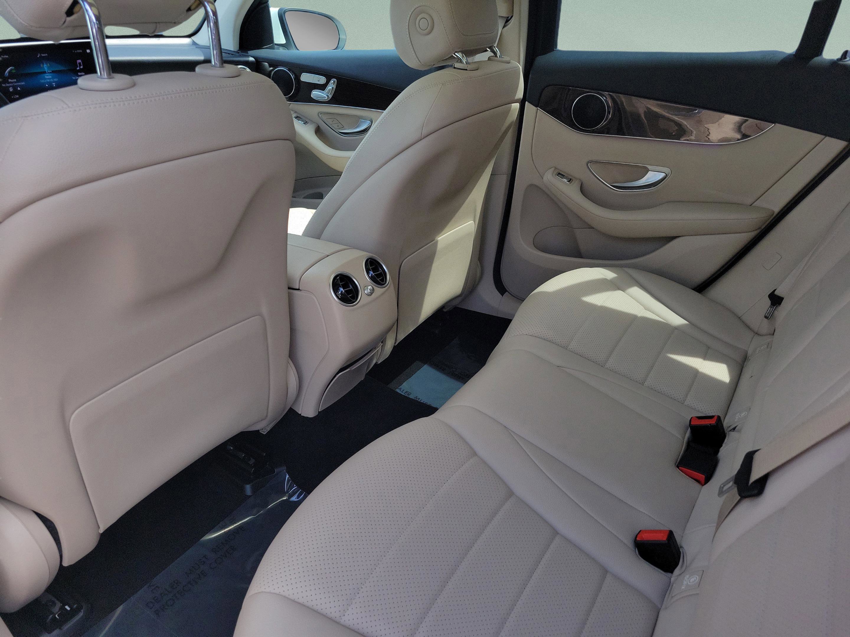 Certified 2022 Mercedes-Benz GLC 300 image 10