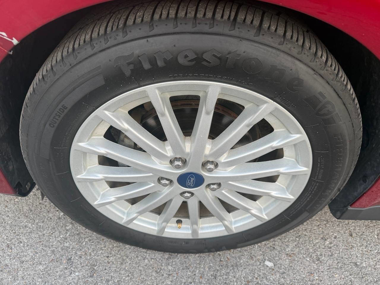 Used 2013 Ford C-MAX SEL FWD image 27