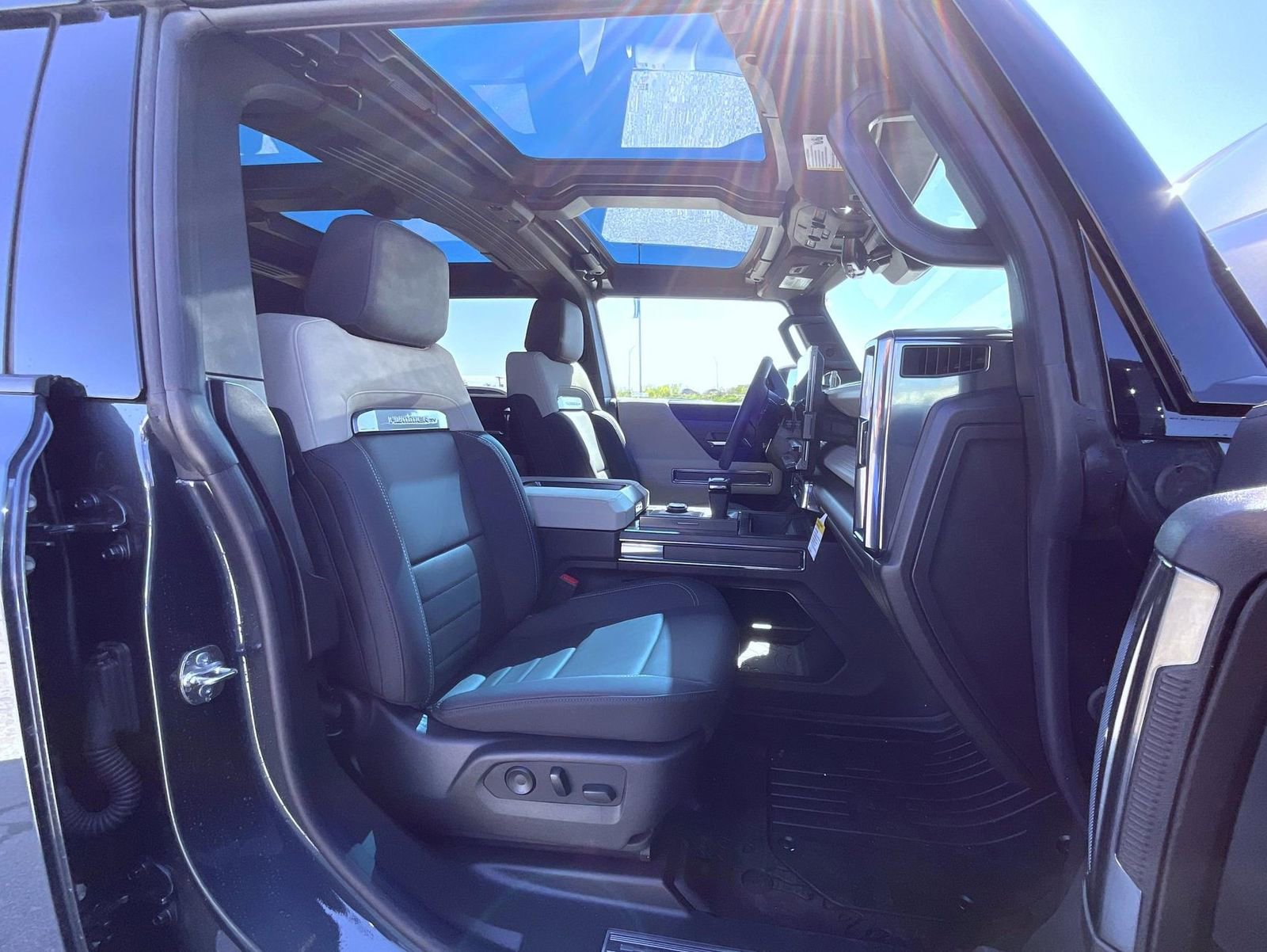 New 2026 GMC Hummer EV SUV image 15