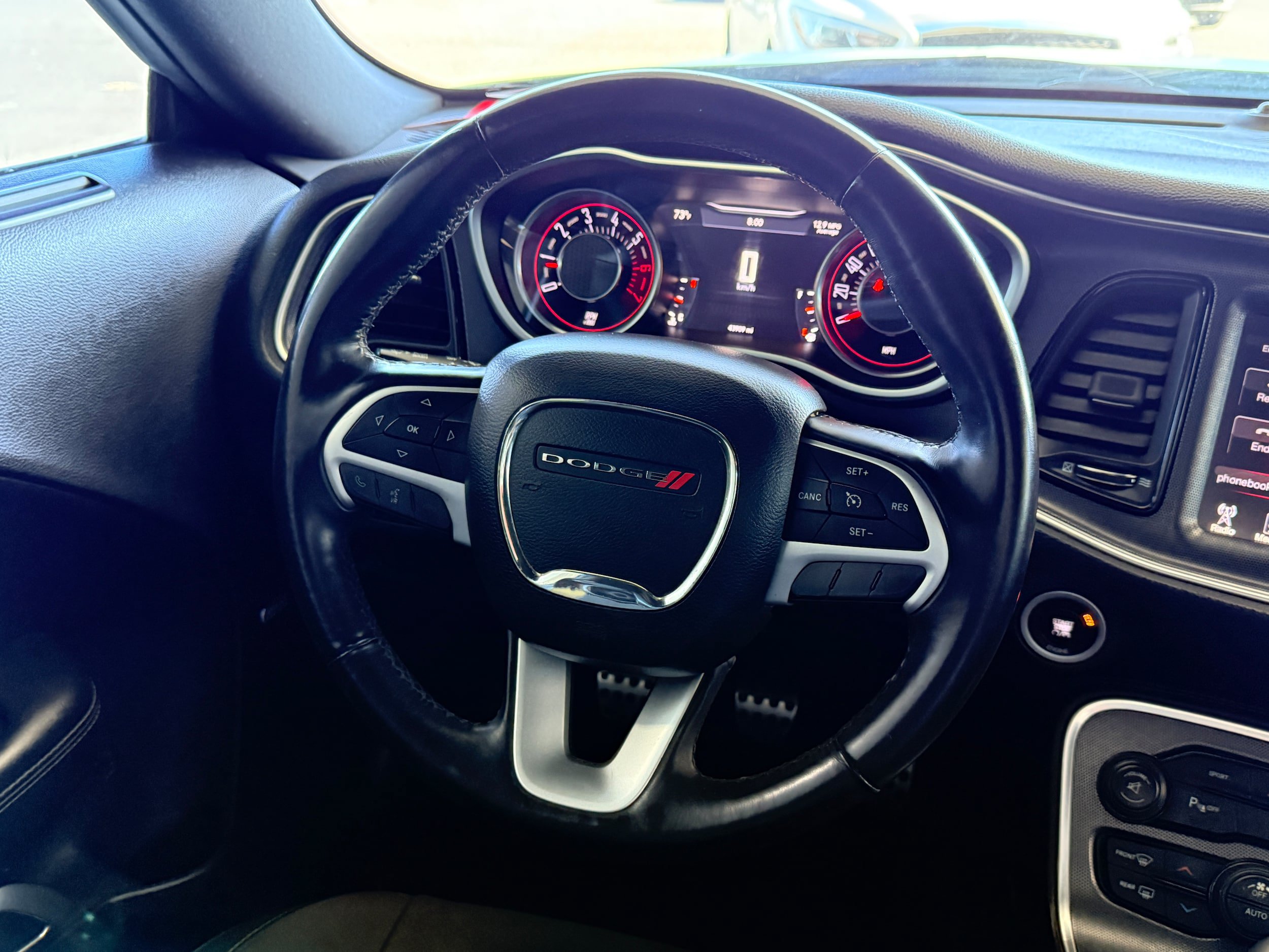 Used 2015 Dodge Challenger R/T Plus RWD image 18
