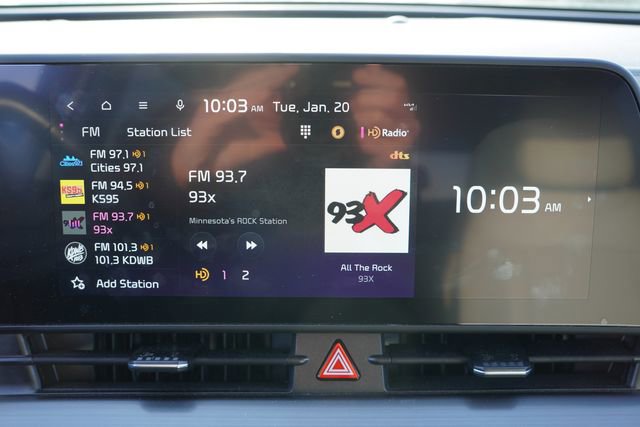 Used 2023 Kia Sportage EX image 24