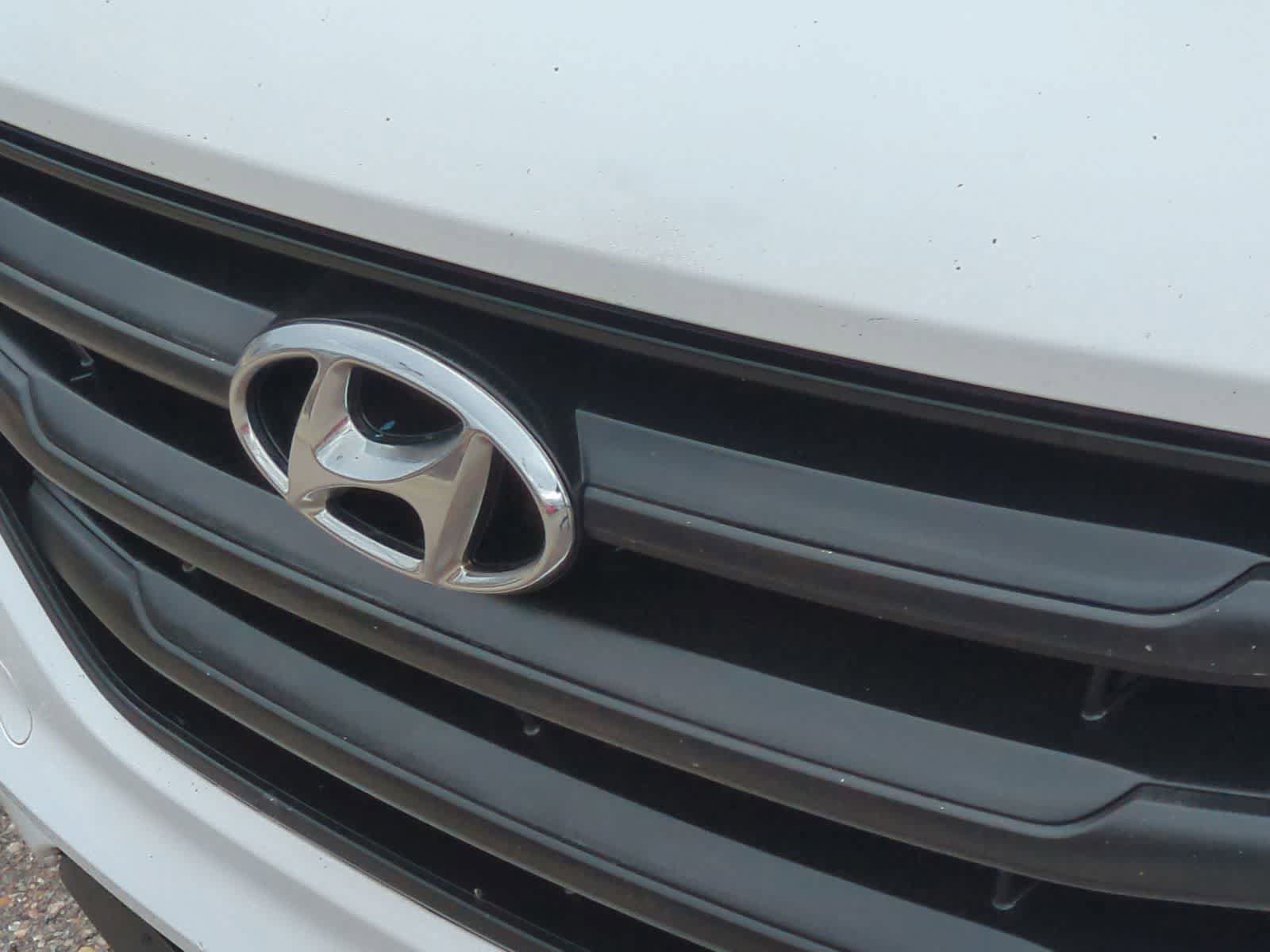 Used 2018 Hyundai Tucson Value FWD image 6