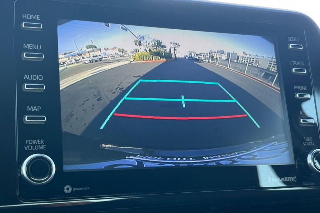 Used 2020 Toyota C-HR XLE image 22