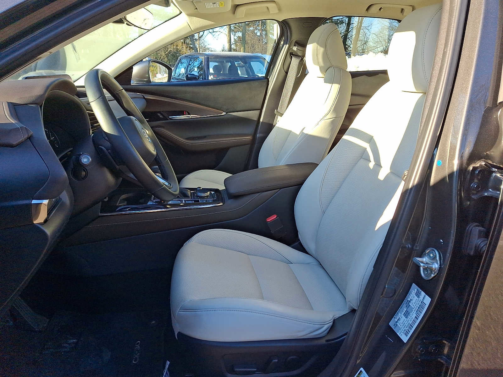 Used 2021 MAZDA CX-30 AWD 2.5 S w/ Premium Package image 11