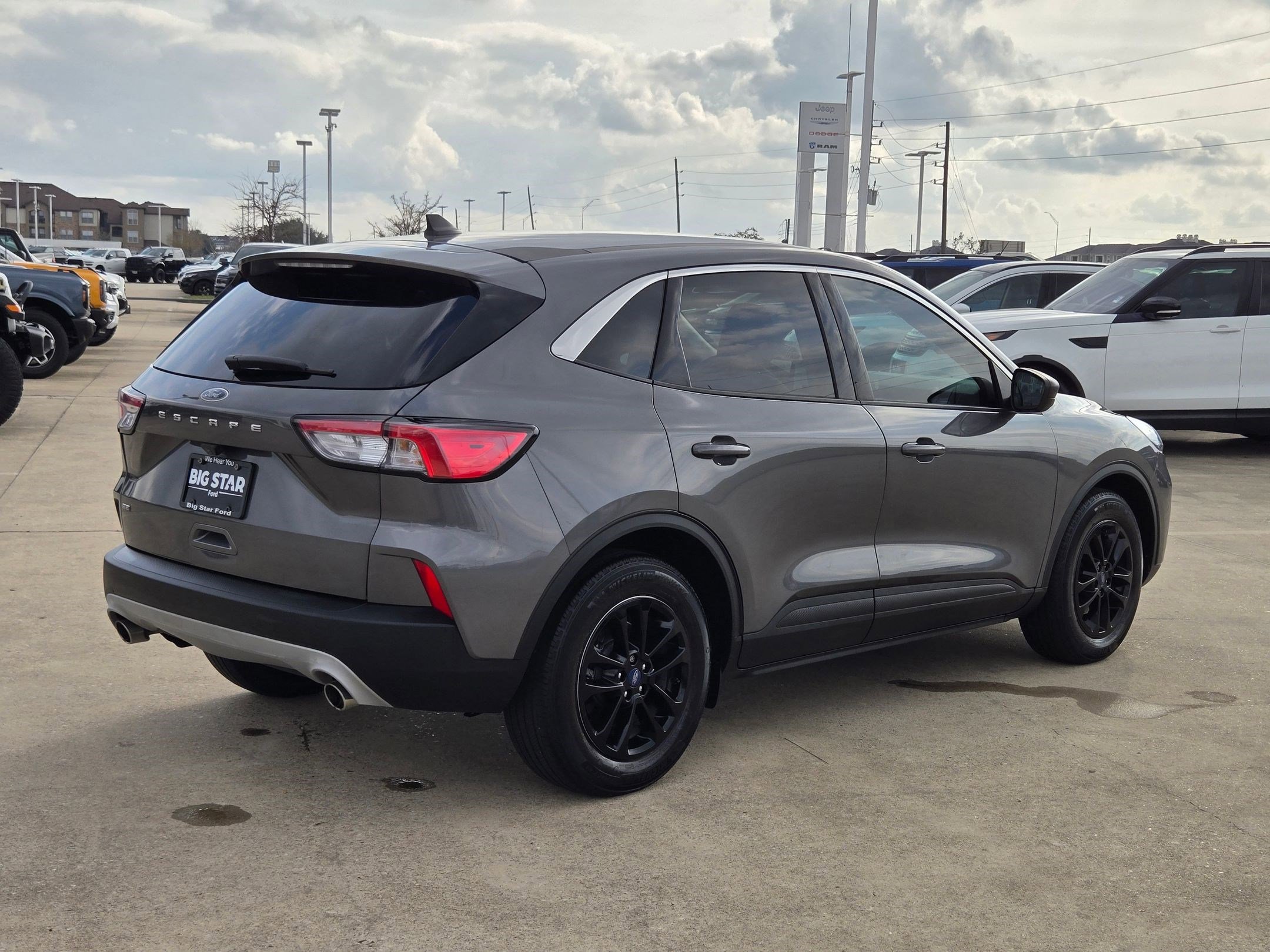 Used 2022 Ford Escape SE w/ Convenience Package image 6