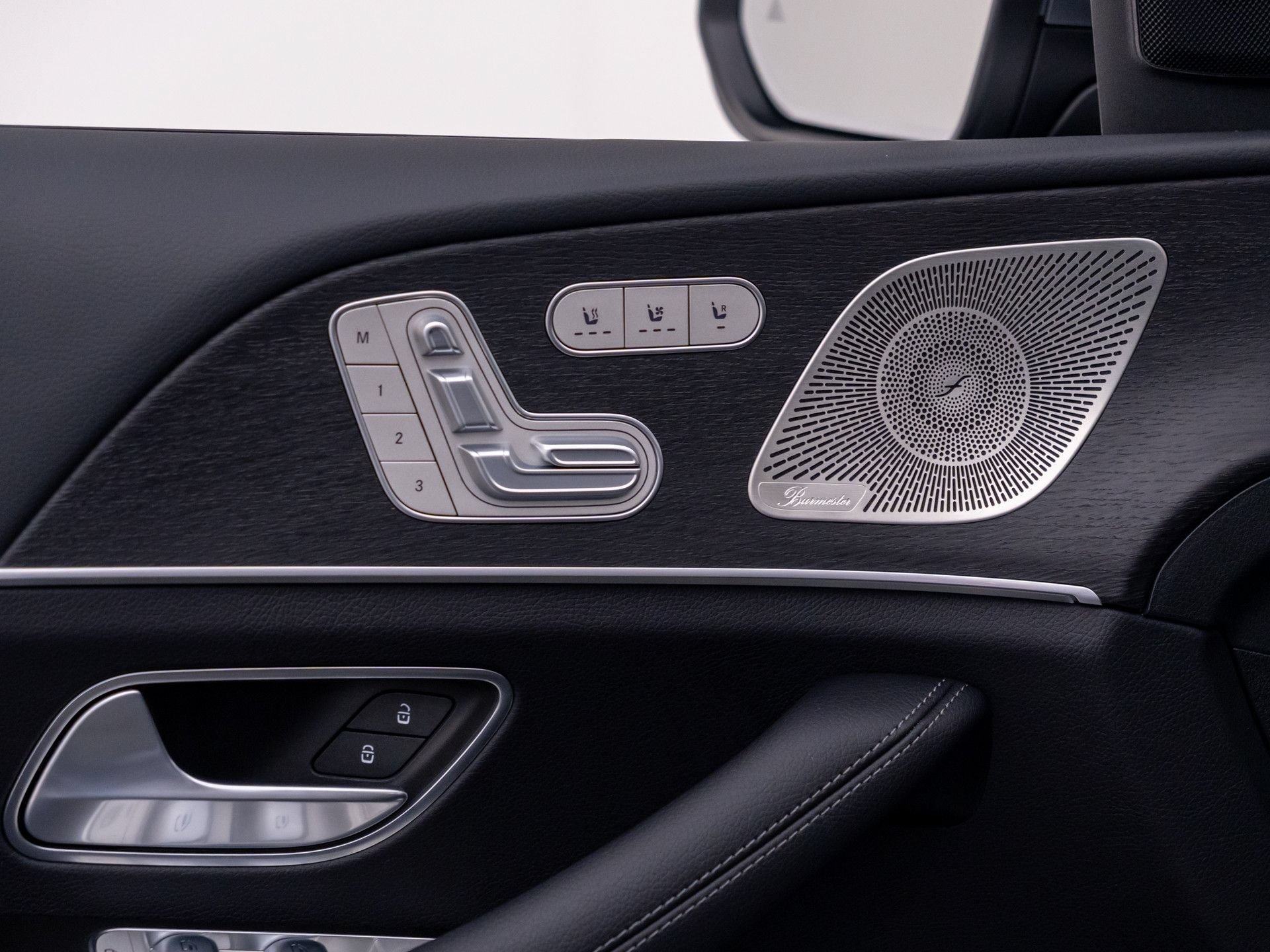 New 2026 Mercedes-Benz GLS 450 4MATIC image 15