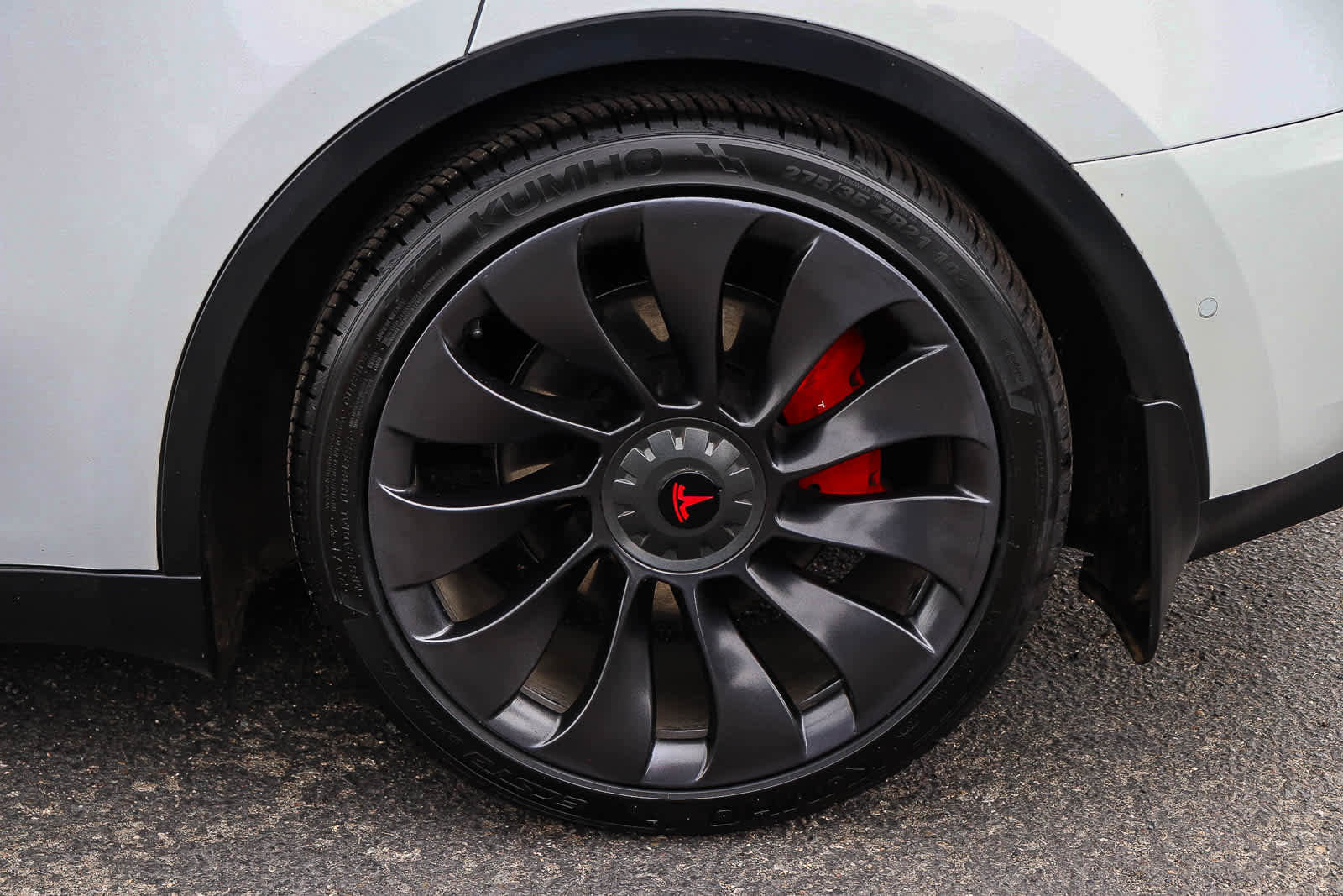 Used 2022 Tesla Model Y Performance AWD/4WD image 10